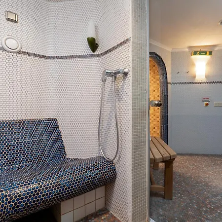 Hotel St. Georg 4*