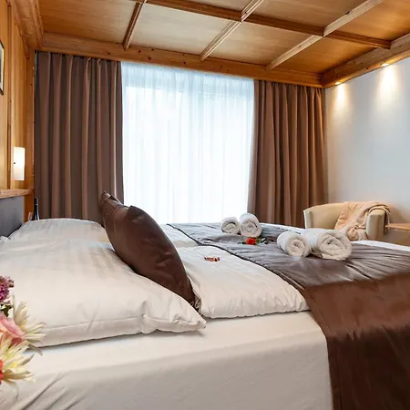 St. Georg Hotel